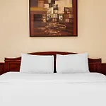 Townhouse Oak Bi Executive