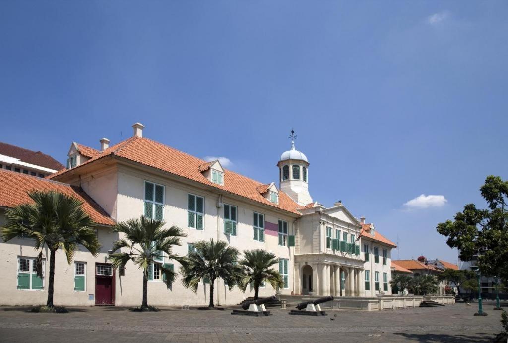 Townhouse Oak Bi Executive Hotel 3*