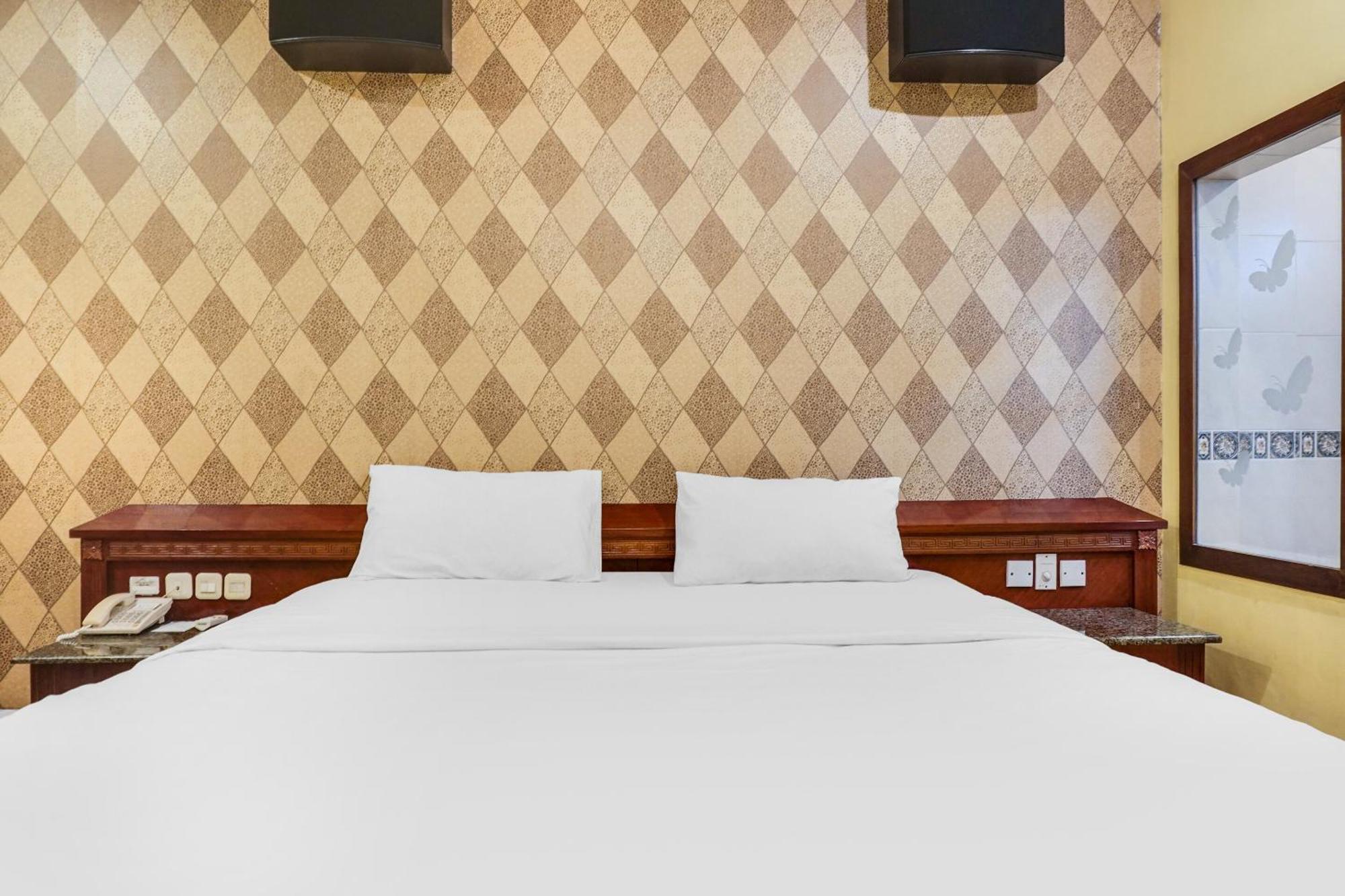 Townhouse Oak Bi Executive 3* Jakarta
