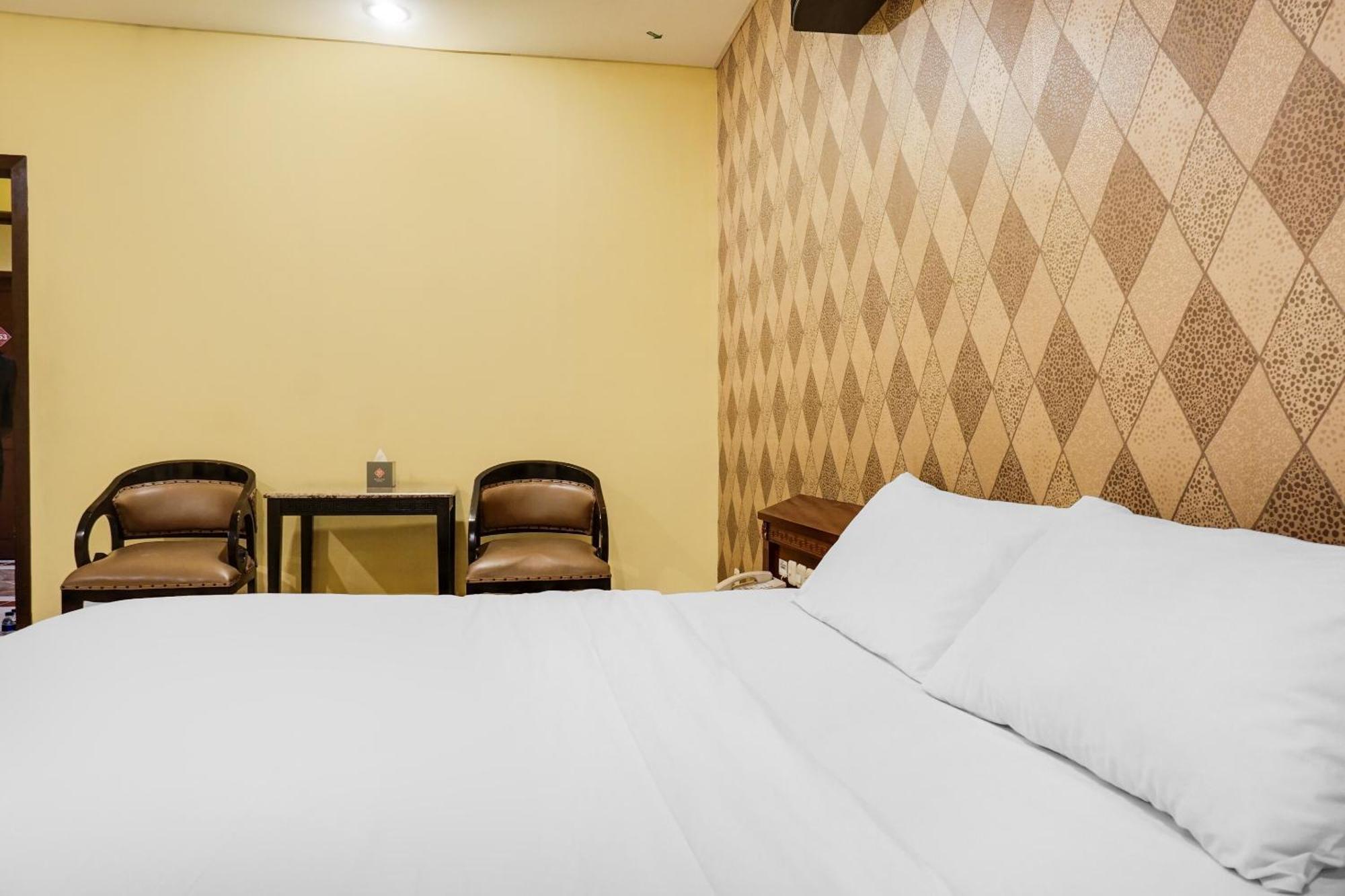 Hotel Townhouse Oak Bi Executive 3*