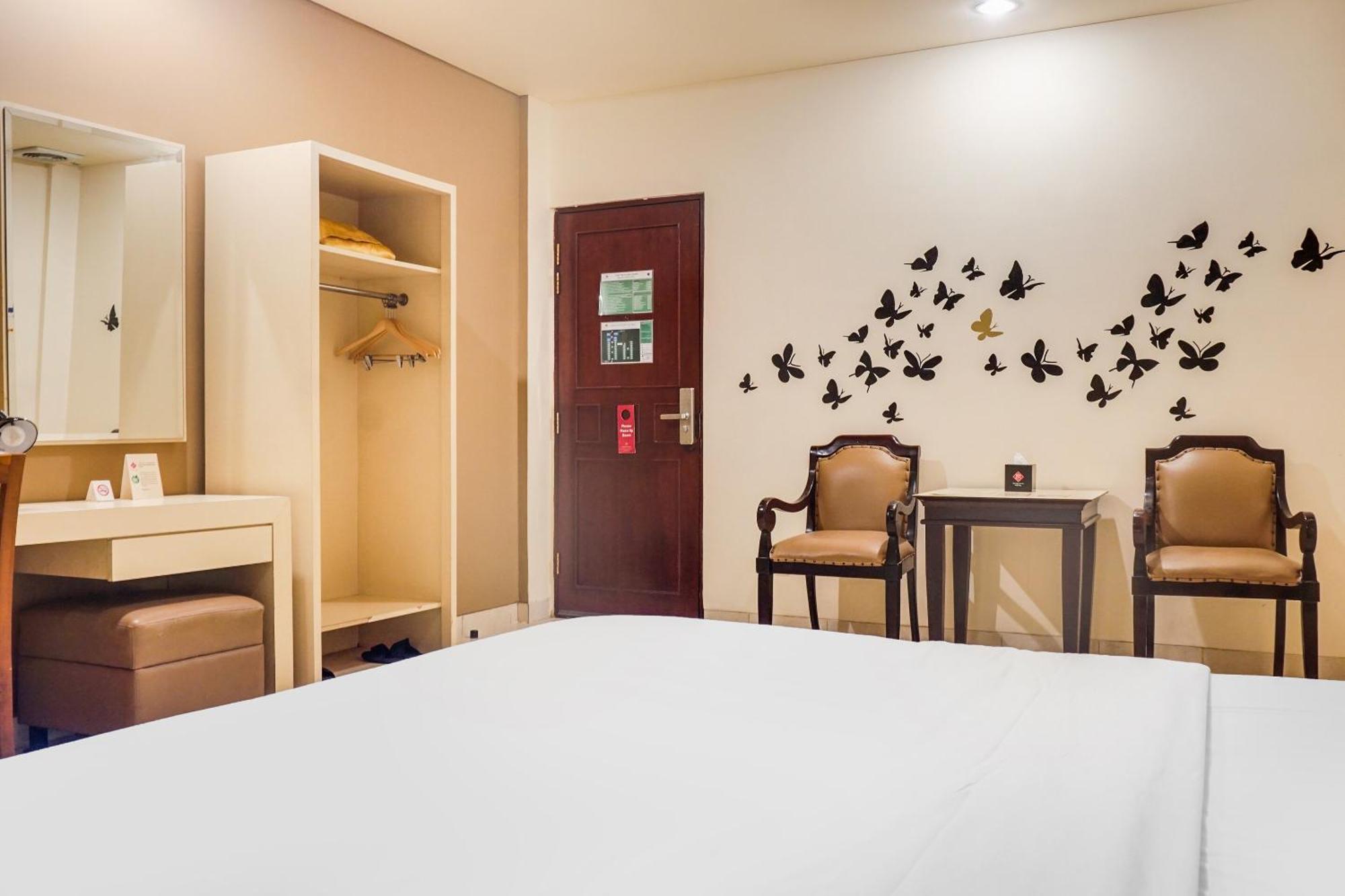 Townhouse Oak Bi Executive 3* Jakarta